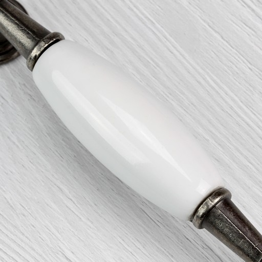 RETRO NÁBYTKOVÁ ÚCHYTKA PORCELÁN KUCHYŇSKÁ SKRIŇOVÁ ÚCHYTKA ZÁSUVKY 96MM