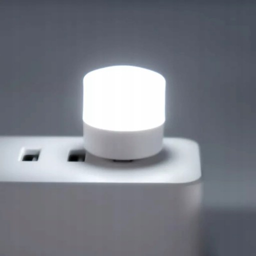 Mini USB LED lampa 5V 1W Nočné osvetlenie, studená biela