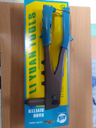 SILNÝ RUČNÝ NITOVAČ 24CM 4 HROTY NITOV