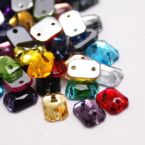 Kamienky na šitie Akryl 10x8x3mm 10 ks
