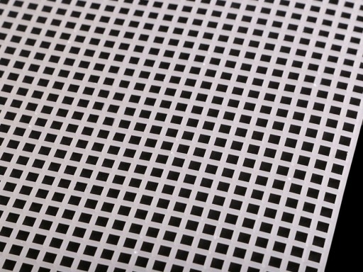 Plastové plátno na techniku tapiko, 17 ôk na 10 cm, 41x59 cm, priehľadné