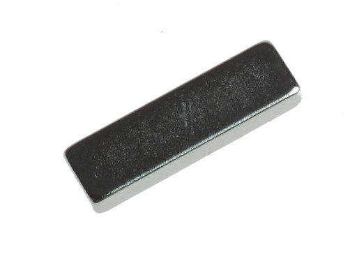 MAGNET OBDŽNÍKOVÝ NEODYMOVÝ 30X6X2mm