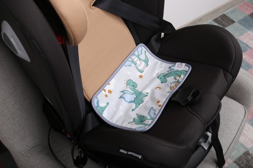 UNIVERZÁLNY PROTISEDACÍ VANKÚŠEK DO KOČÍKU BABYMAM A GONDOLOVÉ SEDADLO