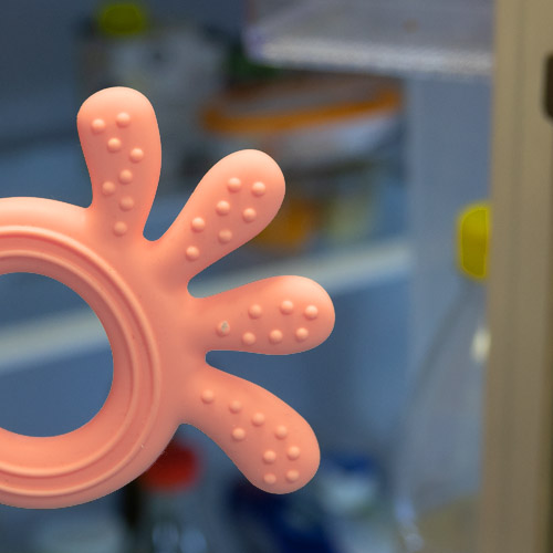 Octopus pink BabyOno silikónové hryzátko