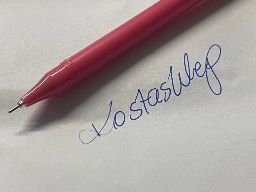 Jemné pero s POP IT kľúčenkou, modré