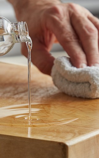 Minerálny olej na drevo, bezfarebný, bez zápachu VZORKA 100 ml