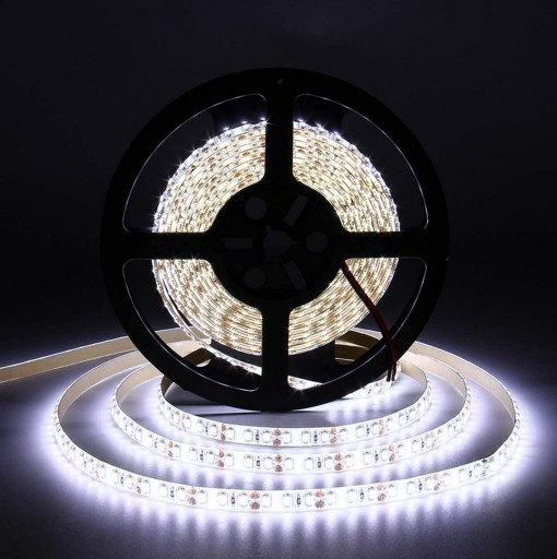 VODEODOLNÝ RGB SMD LED PÁS 5M STUDENÝ BIELY DIAĽKOVÝ OVLÁDAČ PRE KNIHOVNICE POLICE SKRIŇKA