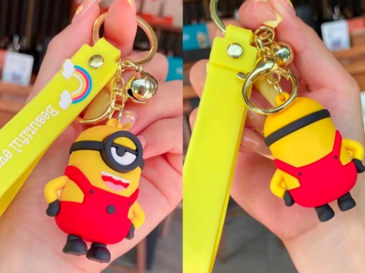 PRSTEŇ NA KĽÚČE MINIONS KRÁSNY KAŽDÝ DEŇ 20CM KEVIN BOB GRU PRÍvesok