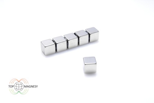 Neodymový tanierový magnet MPŁ 10x10x10 N48