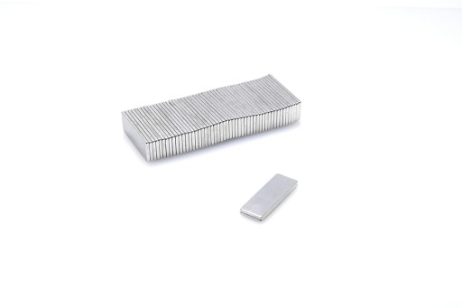 Neodymový tanierový magnet MPŁ 20x7x1 N38 10 ks