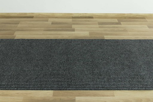 šírka 4 m POGUMOVANÁ ŠEDÁ MATERIÁL DVERÍ GRANADA NA ROLE PO METROCH 400cm