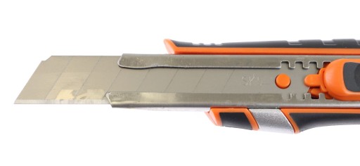 BEZPEČNÝ NÔŽ NA TAPETY S MAGNETOM RICHMANN C9102