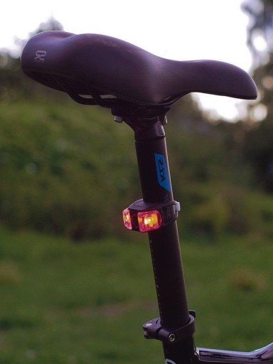 BIKE SVETLÁ LED CYKLISTICKÁ LAMPA PREDNÁ ZADNÁ 2KS