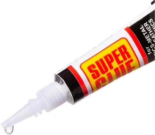 SUPER LEPIVO SILNÉ RÝCHLOSCHNÚCE SADA 12 ks