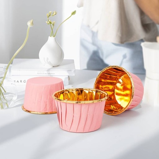 12 KS KOŠÍKY NA MUFFIN KOŠÍKY NA MUFFIN PREMIUM FORMÁT