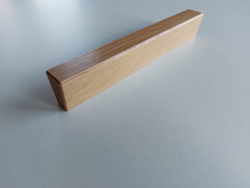 Drevená nábytková úchytka, kužeľ, dĺžka 160 mm