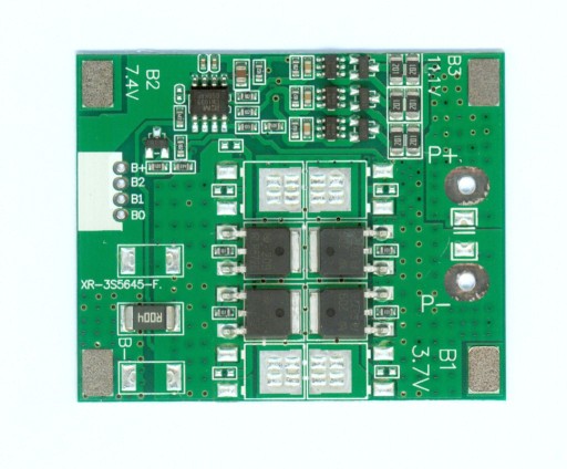 NABÍJACÍ MODUL BATÉRIE 3S 12A OCP 25A VYVAŽOVAČKA