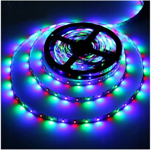 300 SMD LED PRUH VODODOLNÝ 5M RGB + SÚPRAVA DIAĽKOVÉHO OVLÁDANIA DARČEK VIAC FARBE