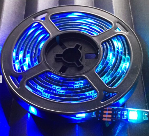 FAREBNÉ LED DO IZBY VODEODOLNÉ SMD RGB LED PÁS 5m FAREBNÉ + DIAĽKOVÉ OVLÁDANIE