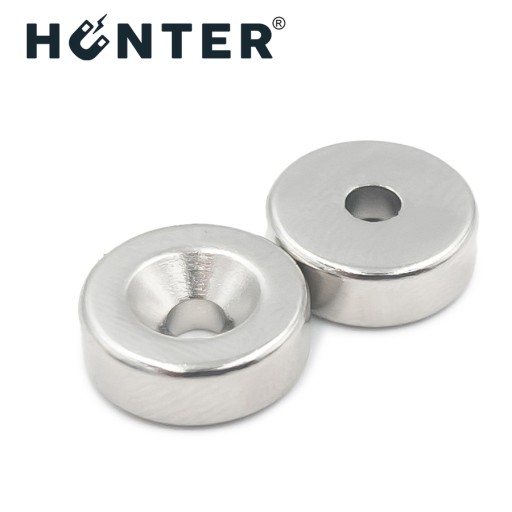 NEODYMOVÝ MAGNET S OTVOROM na krúžok 14x5mm, cylindrická skrutka - HUNTER