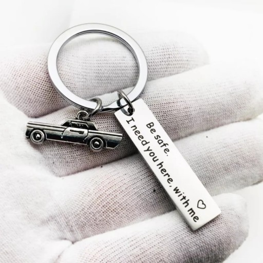 Automobilový priemysel Jazdite opatrne, potrebujem vás so sebou! Byť v bezpečí!