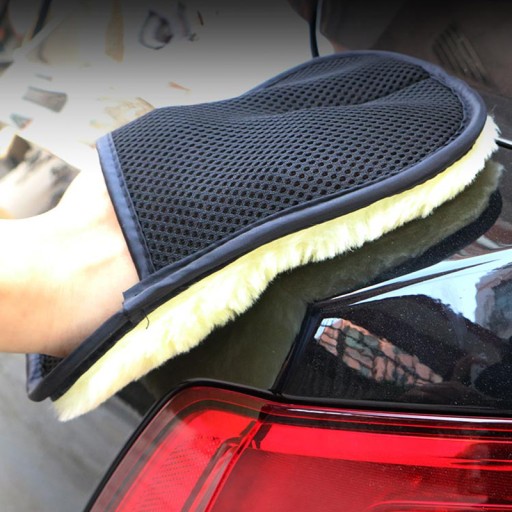 VLNENÉ RUKAVICE NA UMÝVANIE A LEŠTENIE AUTOMOBILOV
