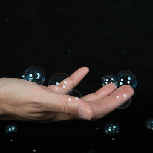 Magické dotykové mydlové bubliny