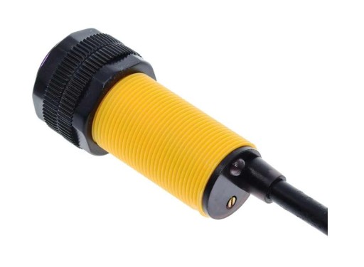 OPTICKÝ BLÍZKOVÝ SENZOR E18-D80NK 5-80CM IR E03T