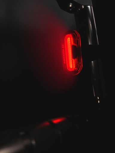 Zadné svetlo na bicykel zadné svietidlo USB LED na bicykel darček
