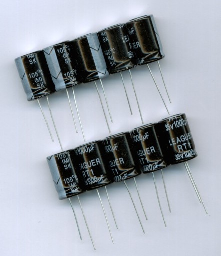 1000uF 35V 1000μF 35V (10KS) ELEKTROLYTICKÝ KONDENZÁTOR LEAGUER