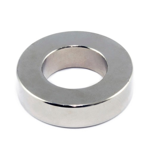 NEODYMOVÝ PRSTEŇOVÝ MAGNET 25x14x6 /N38