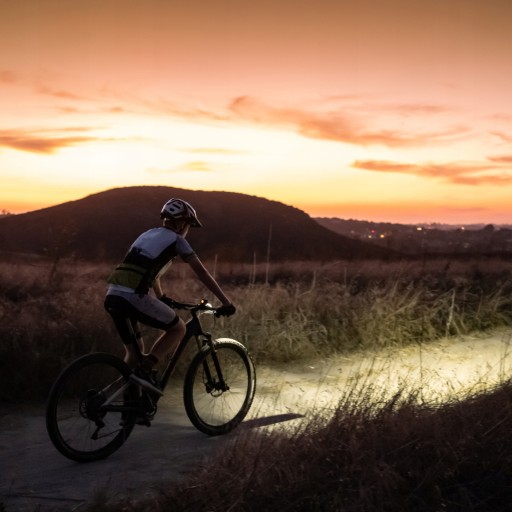 LED BICYKLOVÉ SVETLO ZADNÉ PREDNÉ NA BICYKEL USB SET