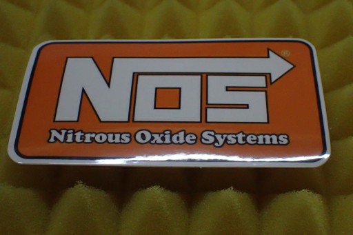 NITRO NÁLEPKA NOS 9,1 x 5,1 cm