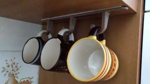 Držiak na vešiak na 3 šálky, šálky, BEZ VŔTANIE