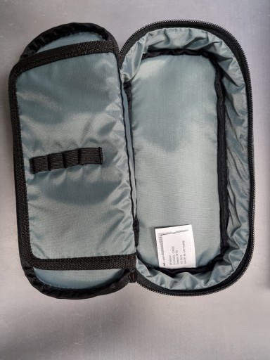 G2291 Dakine PORTO školský peračník, vystužený