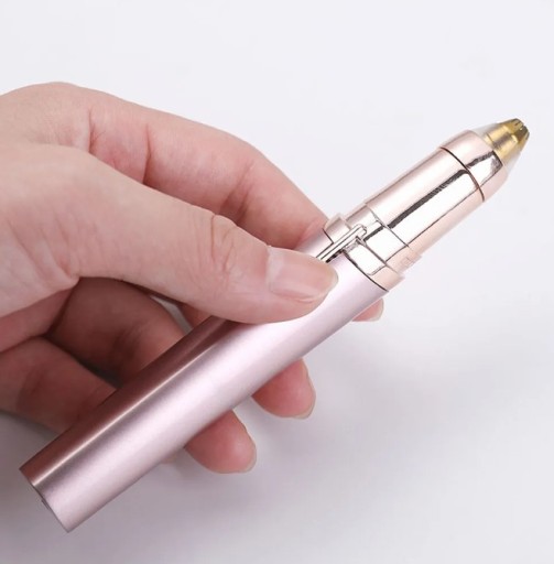 DÁMSKY ZATRIHAČ RÚŽOV DEPILÁTOR OBOČIA TVÁR VO FORMÁCH RÚŽU USB