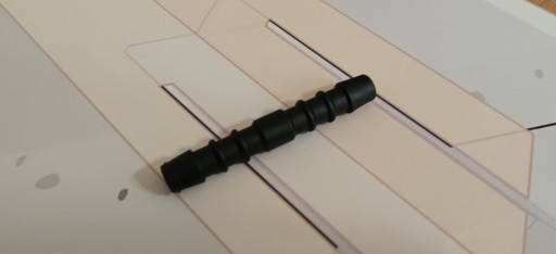 KOLÍKOVÝ KONEKTOR MONTÁŽNE KOLÍKY PRE GUMOVÉ DOSKY SBR MAT GUMOVÉ PODKLADY HADICE 9,8mm