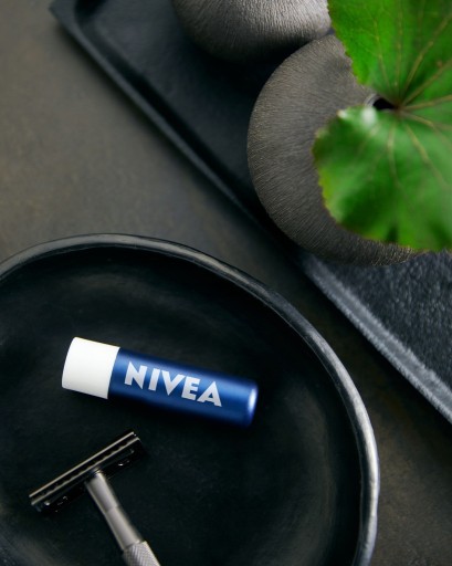 NIVEA Men Active Care Rúž pre mužov 4,8g