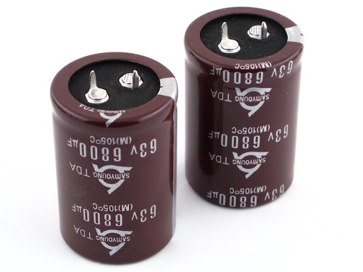 KONDENZÁTOR 6800uF / 63V 30x45mm 105*C SAMYOUNG HQ