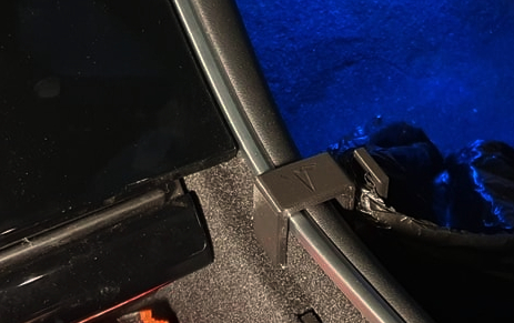 Nákupný háčik Tesla S a Tesla Y na tašku