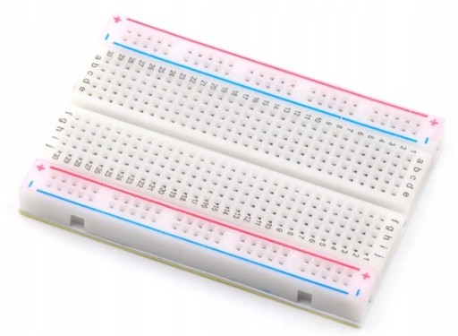 Prototyp dosky so 400 poliami