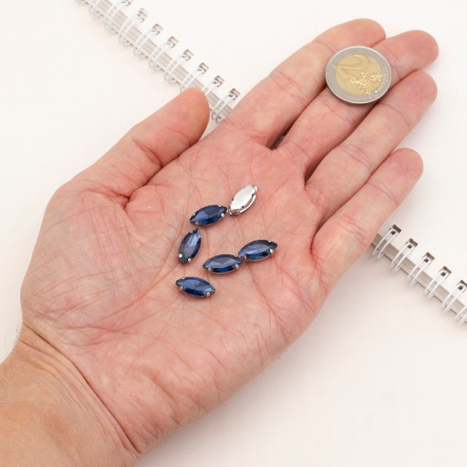 kamienky na šitie, sklo, mosadzný podstavec, konské oko, 15x7x5mm, 10ks