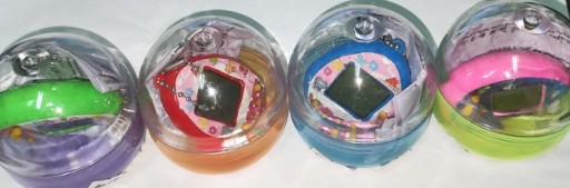 TAMAGOTCHI TAMAGOCZI INTERAKTÍVNE ZVIERATKO VO VAJCI 190v1