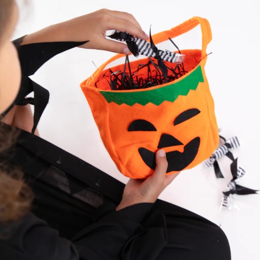 Tekvicové vrecúško na halloweenske sladkosti 17x29cm