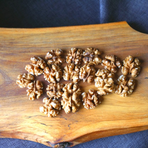 VLAŠSKÉ ORECHY 250g VLAŠSKÉ ORECHY HiFOOD PREMIUM LÚPANÉ