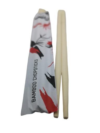 Bambusové paličky na sushi v bielej obálke, 21 cm, 100 ks.