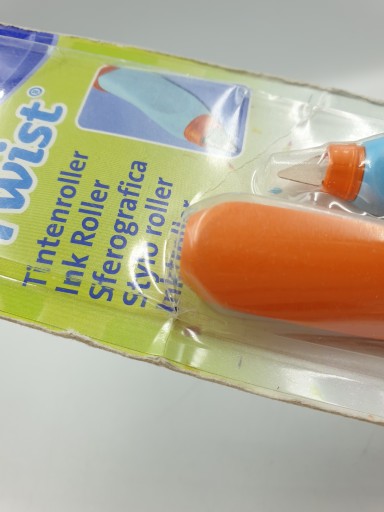 PELIKAN Roller pero + 2 modré náplne POMARA
