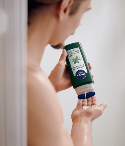 NIVEA MEN Sensitive PRO sprchový gél 500ml