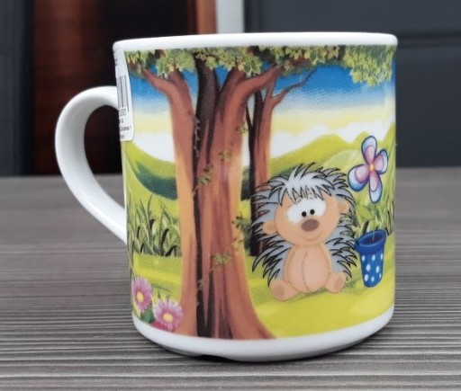 TEKUTÉ HRNÍČKY 250 ML PRE DETI DETSKÝCH JEŽKOV