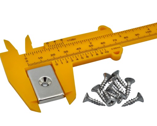 Neodymový tanierový magnet 30x20x5 N42 s kónickým otvorom 8/4 mm + 2x skrutka